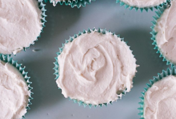 No-Bake Mini Cheesecakes