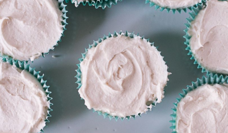 No-Bake Mini Cheesecakes